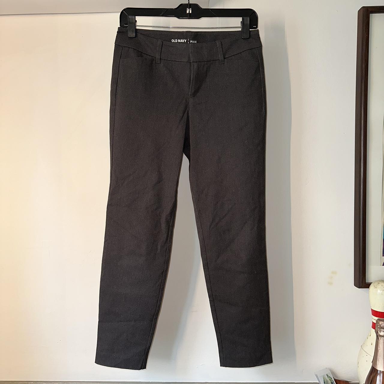 Old Navy pixie pants mid-rise Size 2 regular. - Depop