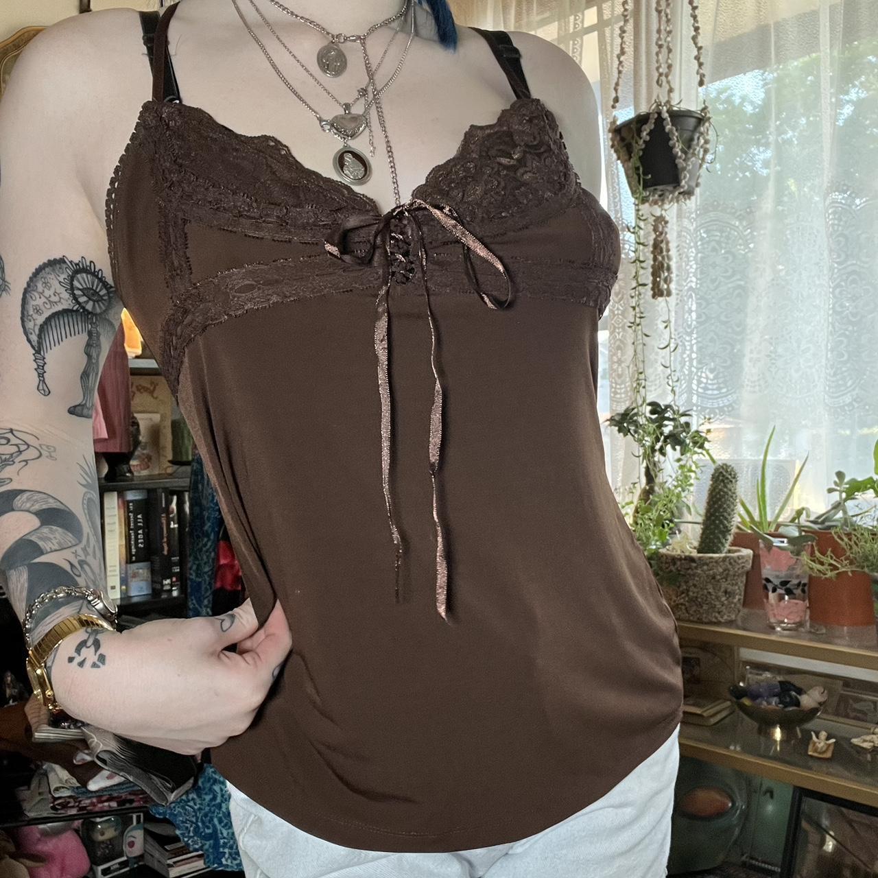 No Boundaries Women's Brown Vest