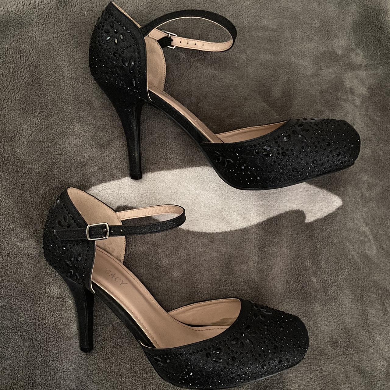 未開封 ブラッディ・ヒールズ スルー・ミステリー Bloody Heels Funtaisma bloody heels Size 8 white shoes with | Depop