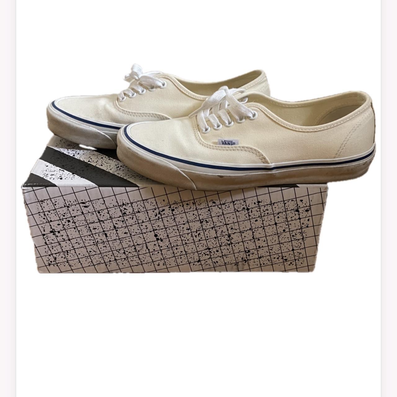 Vans vault og sales authentic white