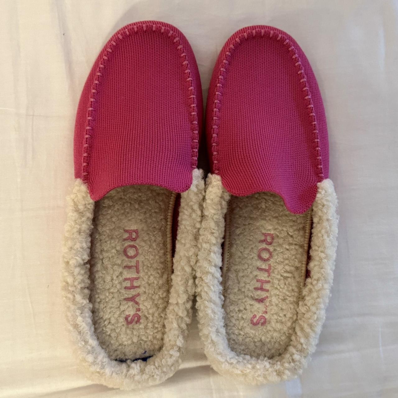 BRAND authentic NEW Pink Rothy's