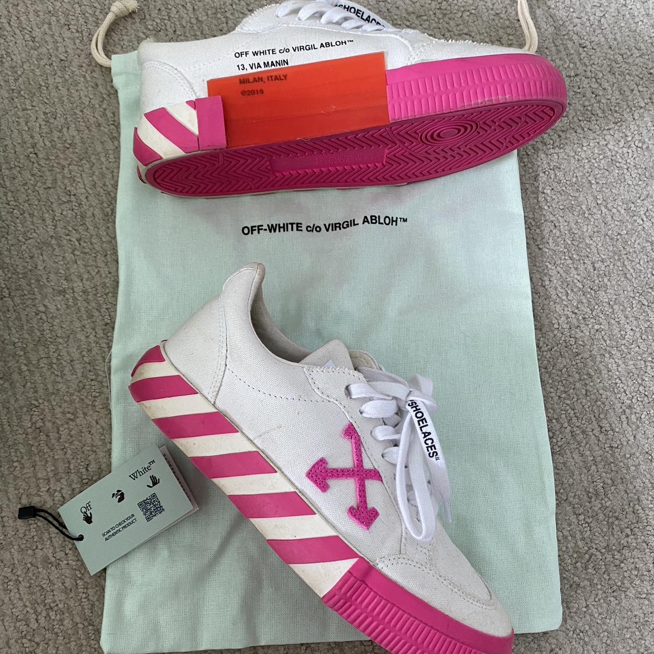 off white arrow low top neon