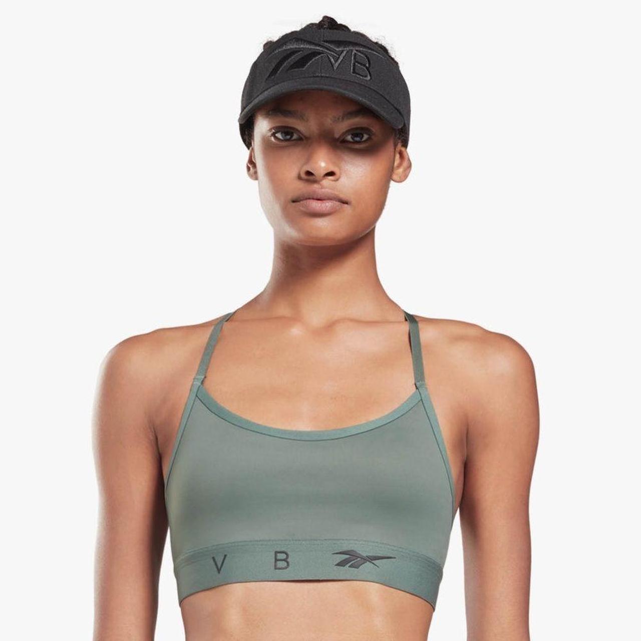 Reebok Women's Green Underwear Depop