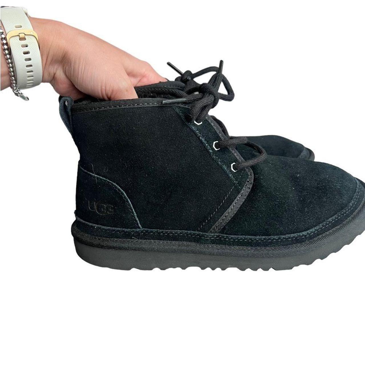 Boys 2024 black uggs