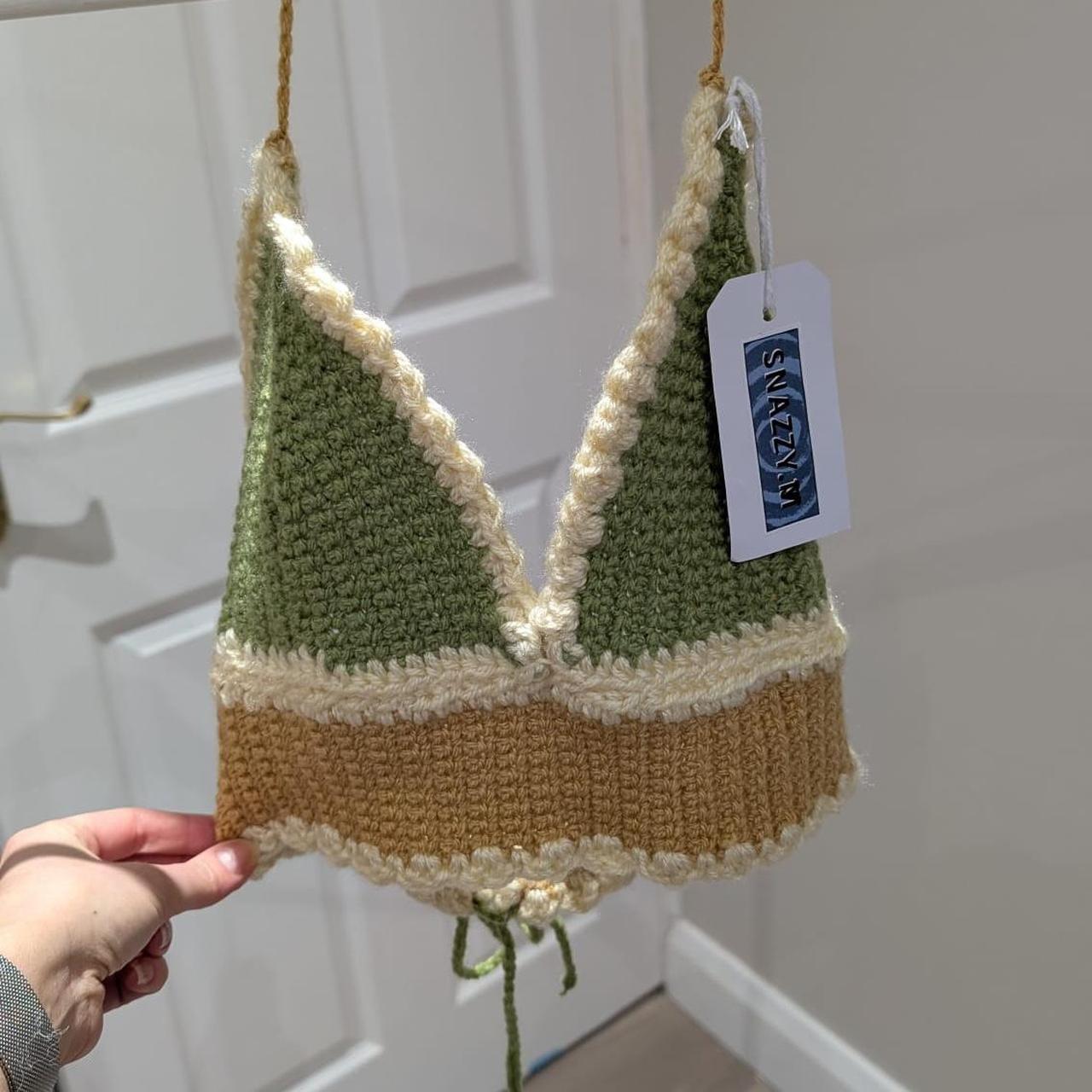 item listed by klaudia46