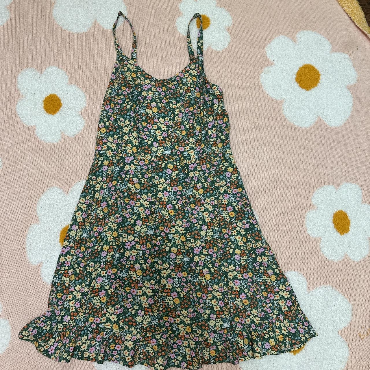 Old navy sun dress good for spring ) Depop