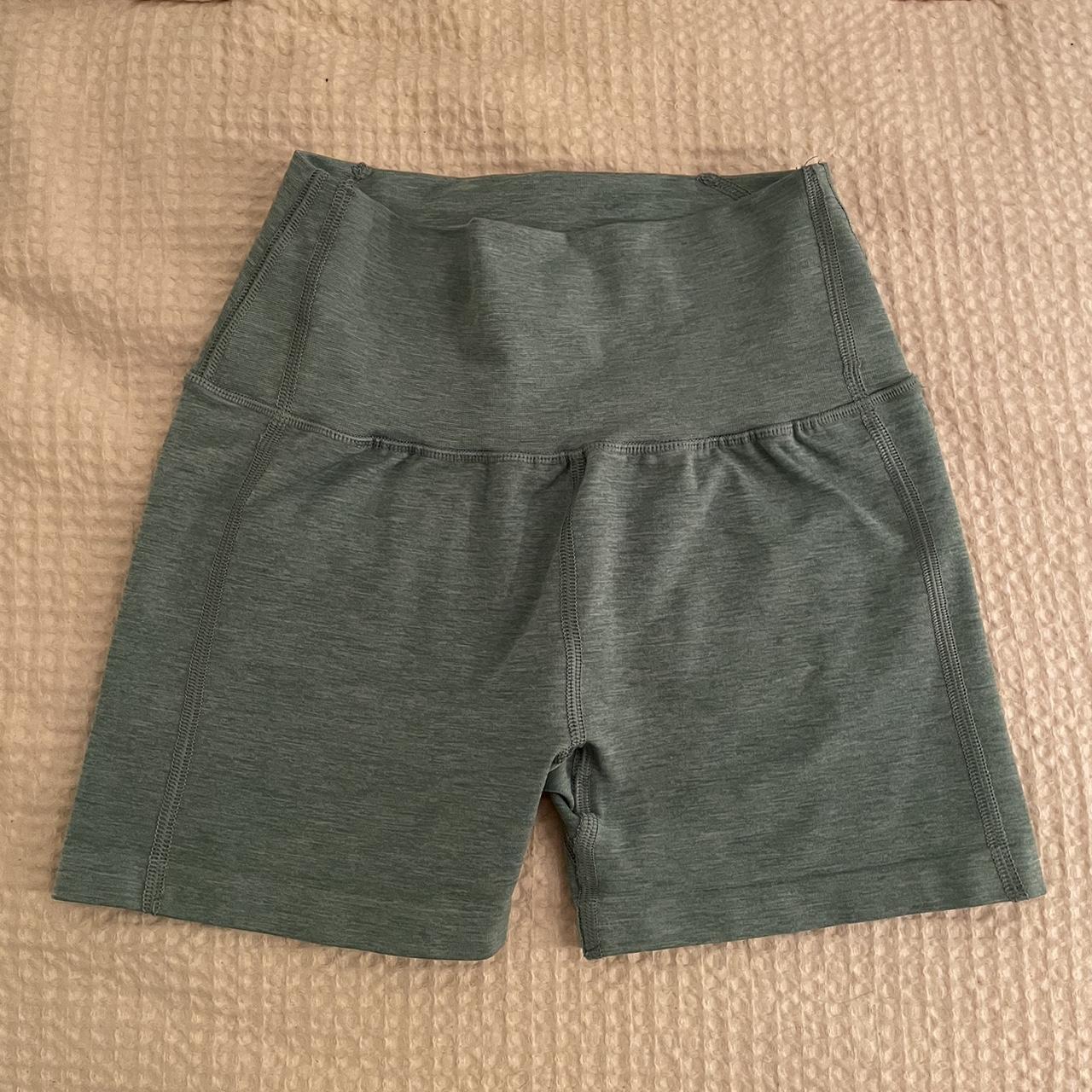 Reel Legends Men's Utility Shorts XL Green Pockets - Depop