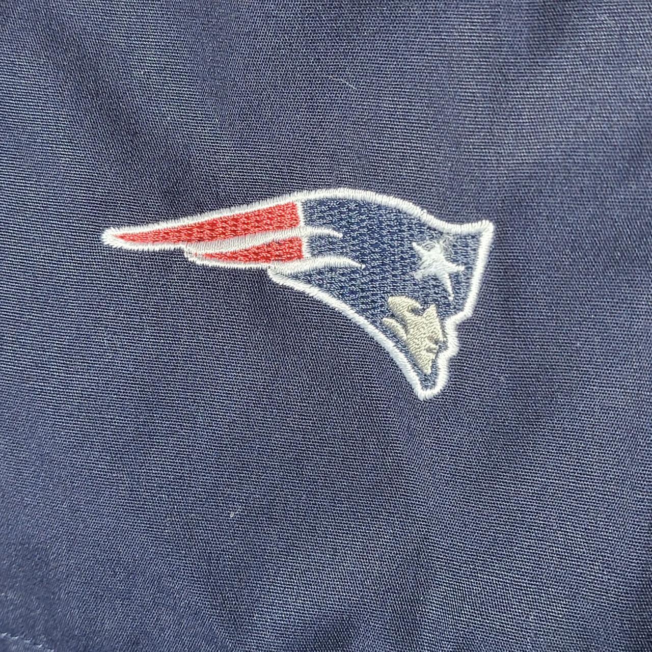 NWT NFL New England Patriots Scrub Top Size Small... - Depop