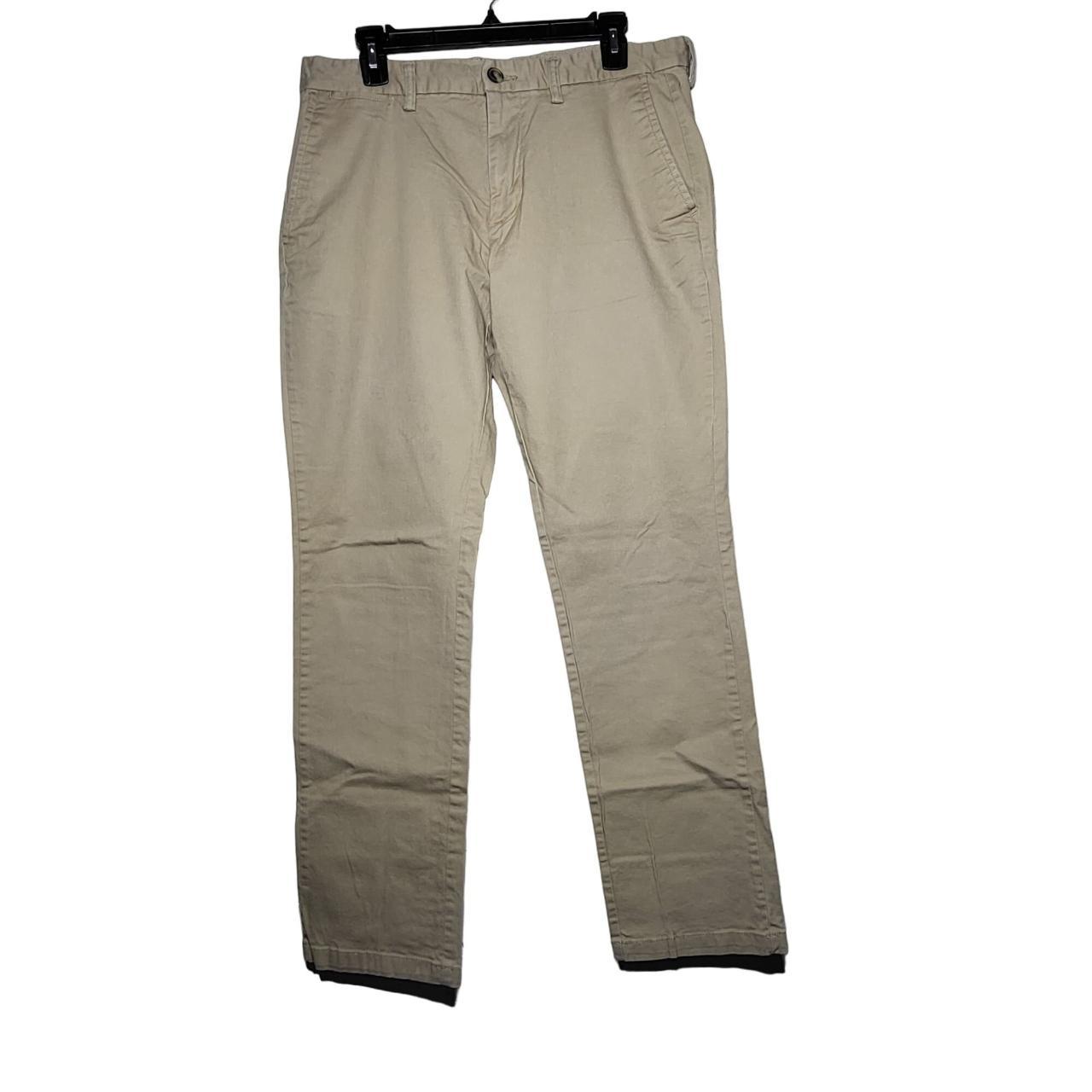 Old Navy Men's Ultimate Slim Built-In Flex Khaki... - Depop