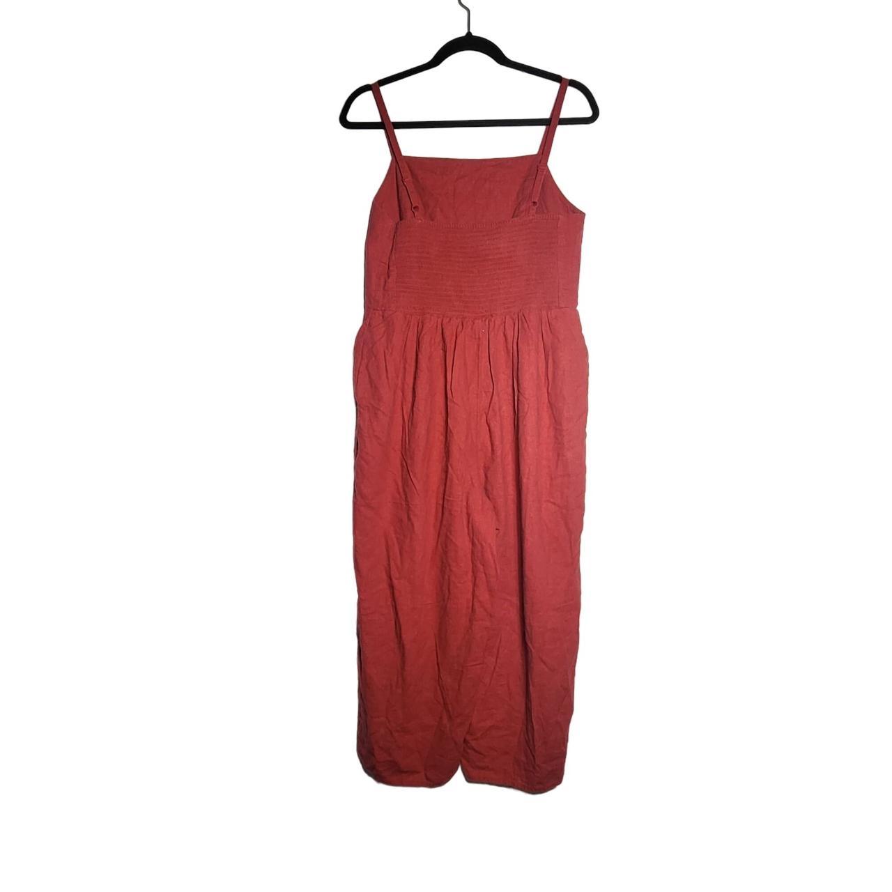 Old Navy Women's Linen Blend Sleeveless Cami Red... - Depop