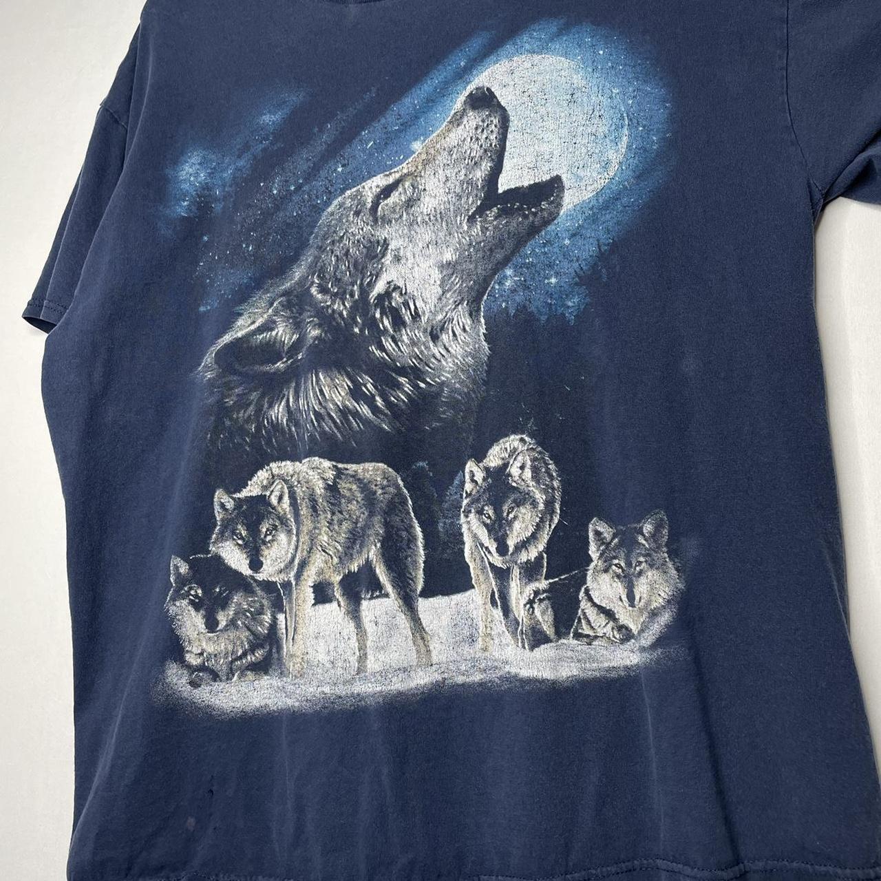 Modern 00s Pack Of Wild Wolves Artwork Graphic... - Depop