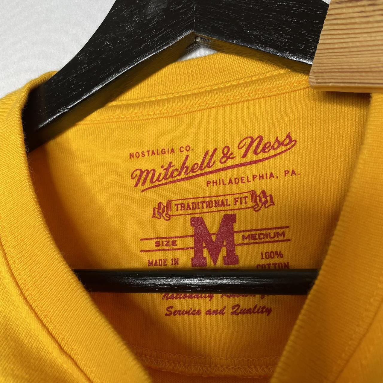 Mitchell & Ness Men's Shirt - Yellow - M