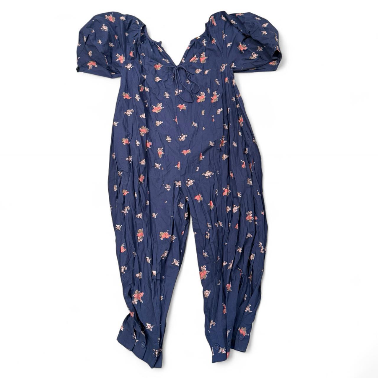 item listed by swaywiththesurf