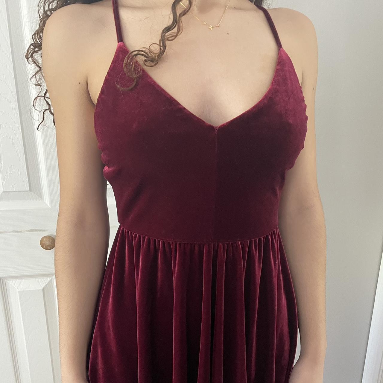 Brandy melville 2025 burgundy dress