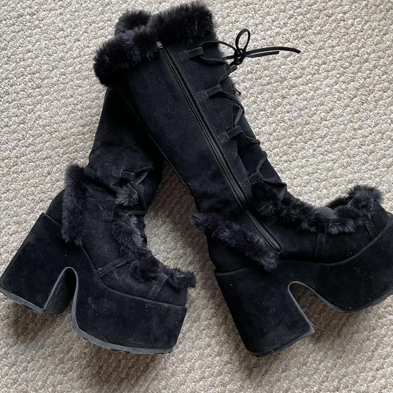 demonia black boots