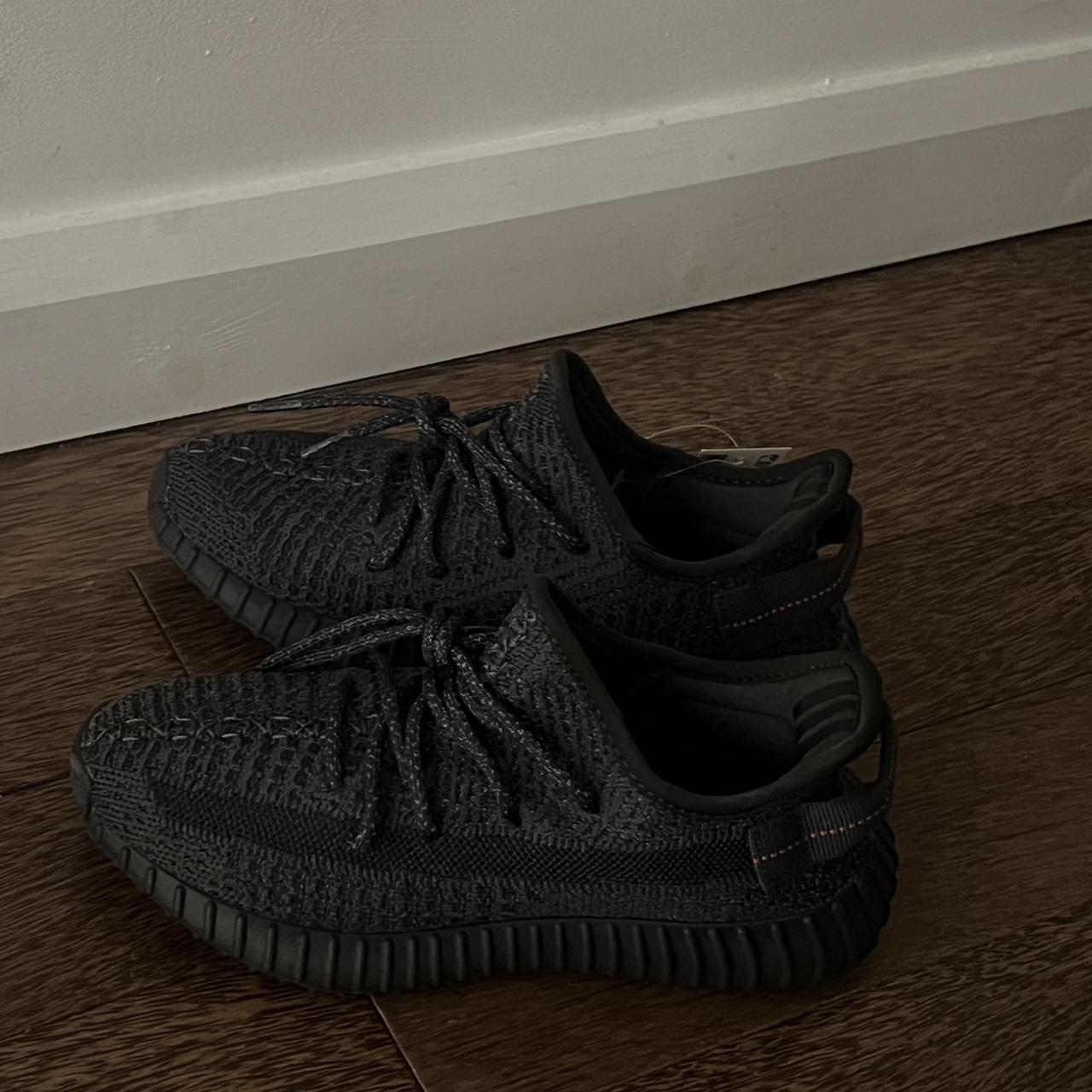 yeezy boost 360 onyx
