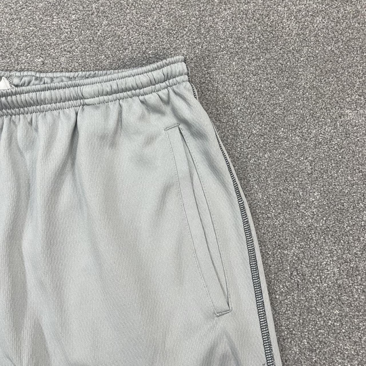 jd grey nike shorts