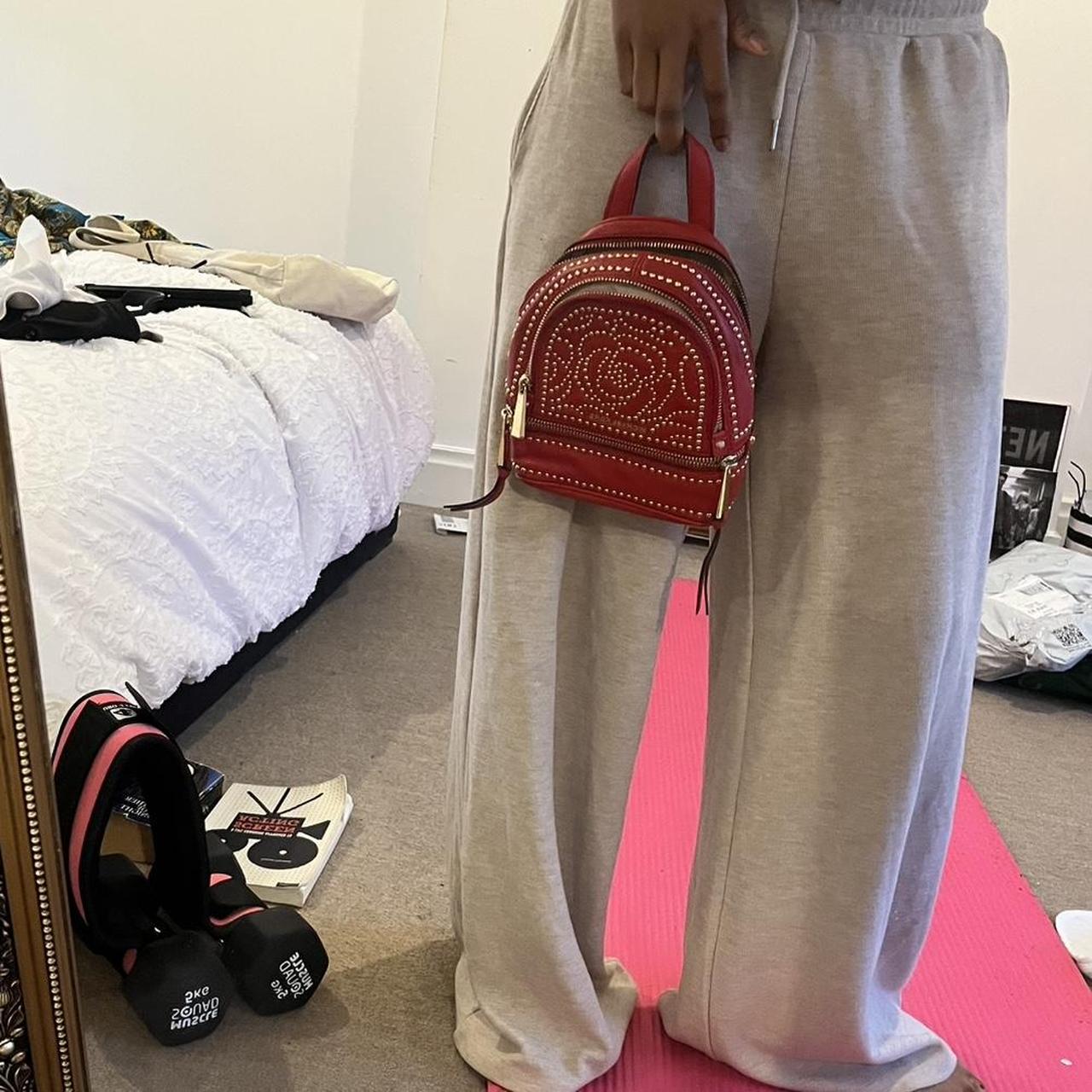 item listed by debby_april9