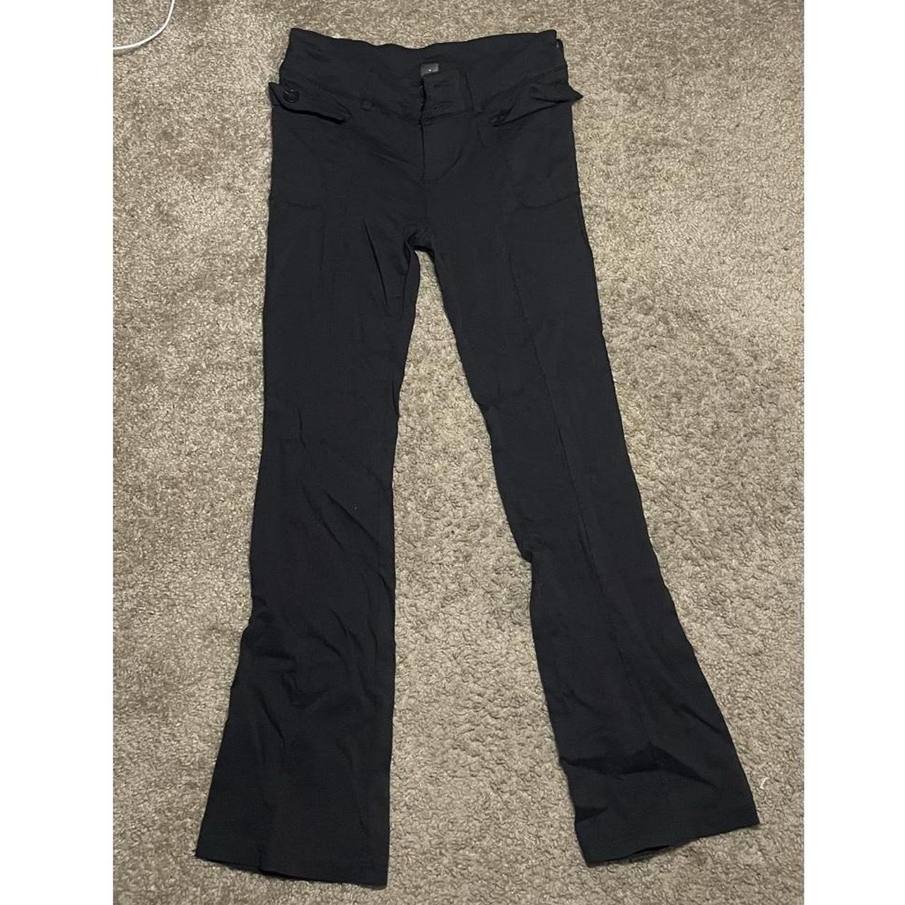 item listed by ellabandzz_
