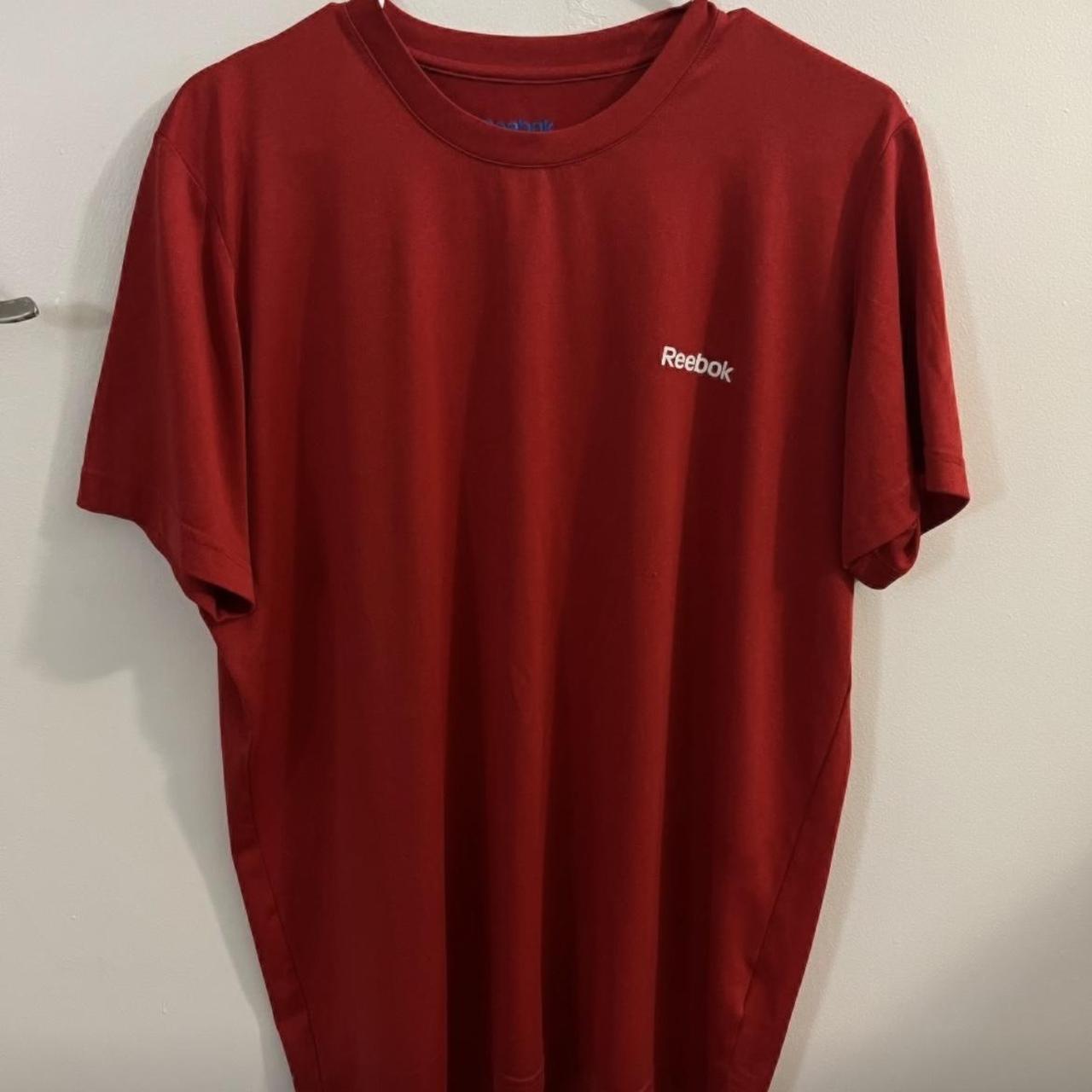 Red Reebok men’s tee shirt size large! - Depop