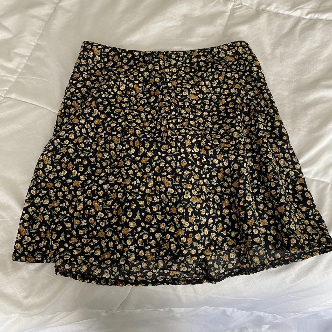 princess polly floral skirt #urban #princesspolly... - Depop