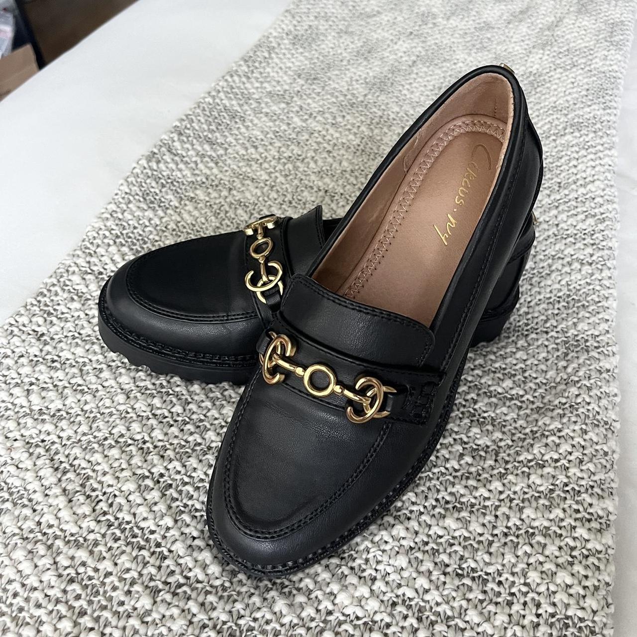 Black dress shoes with gold accents hotsell