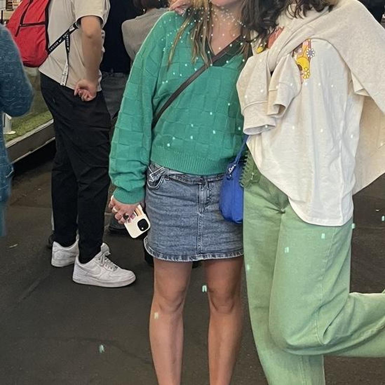 Green collared jumper from Cider, worn once, Size S Depop