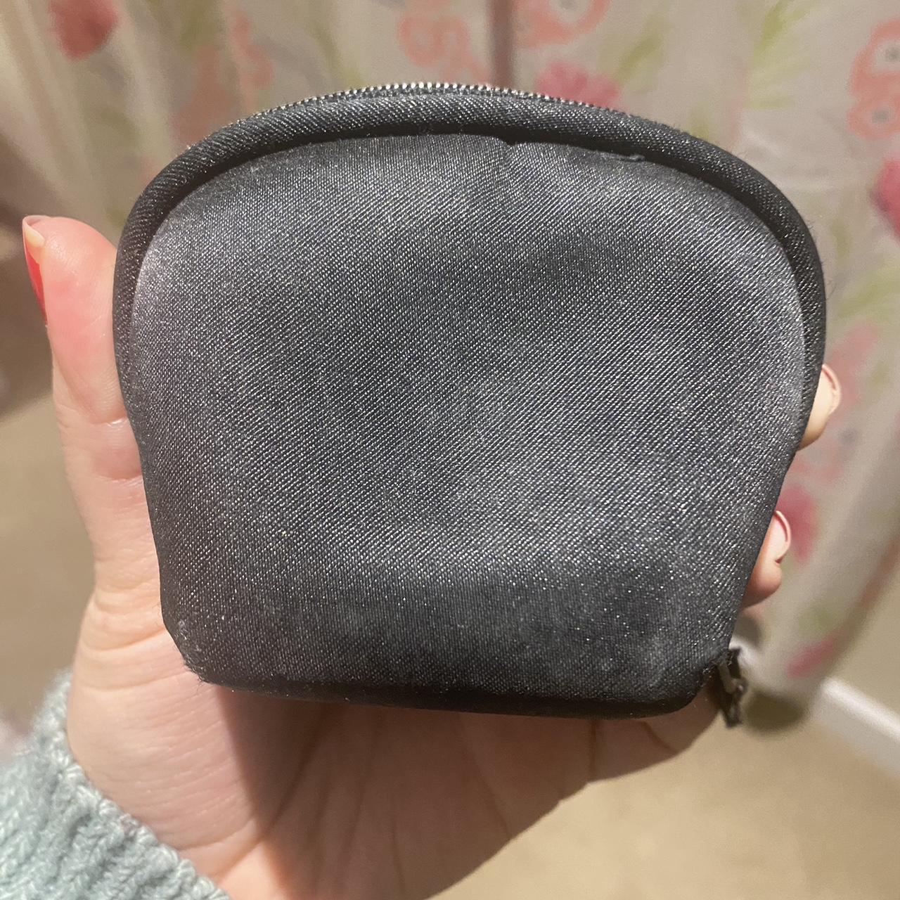 item listed by louisa_19