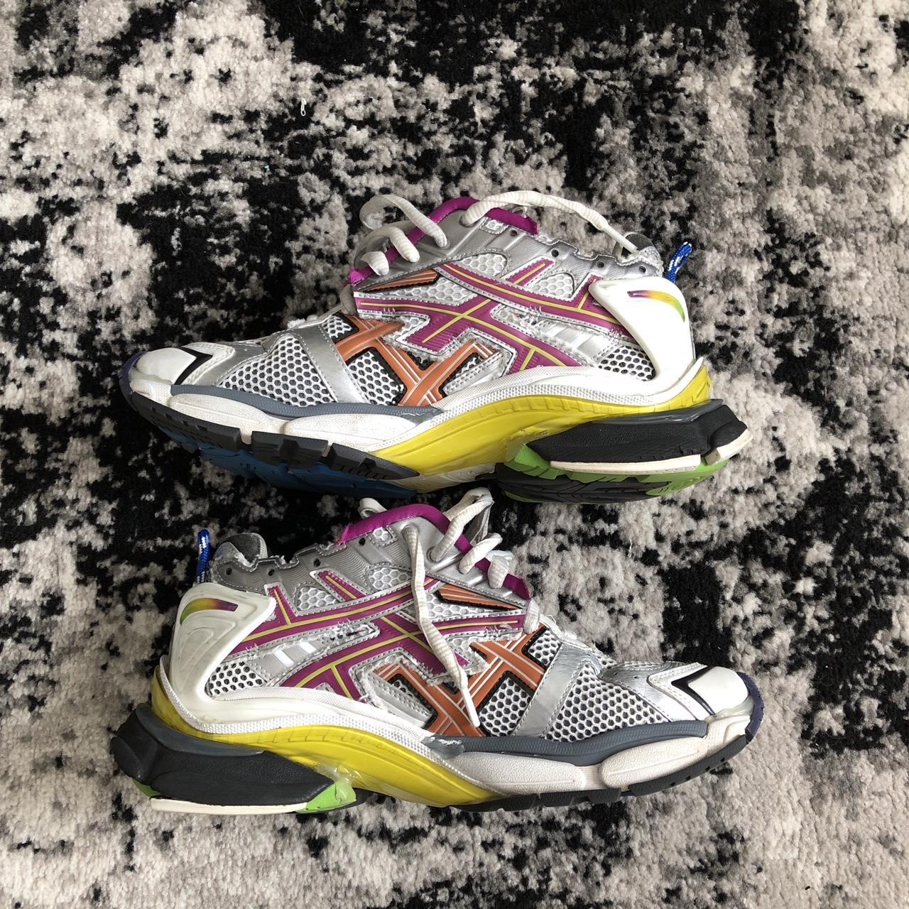 BALENCIAGA MULTICOLOR RUNNER THROW OFFERS N TRADES ️ - Depop