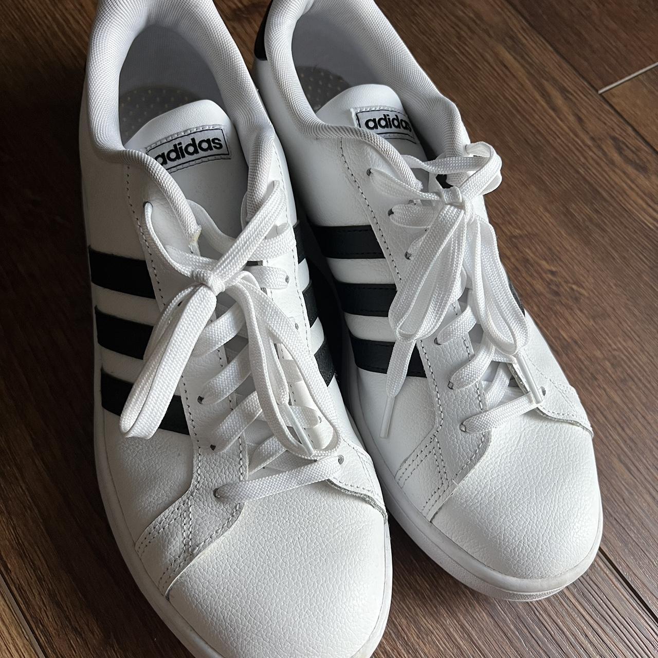 adidas grand court sneakers 🖤⬜️🎾 ⚠️ disclaimer ⚠️:... - Depop