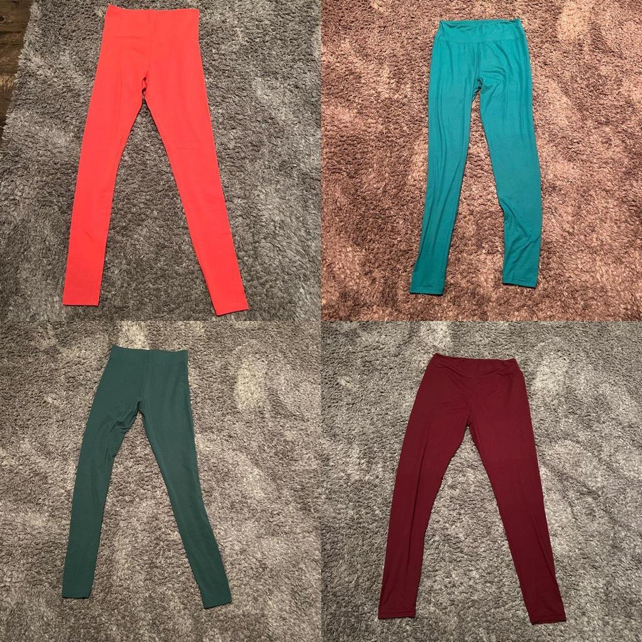 Bundle of 4 pairs of basic leggings All size small - Depop