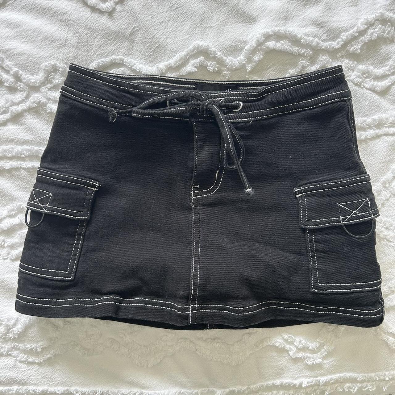 Vintage Y2K Low Rise Skort #vintage #y2k #delias... - Depop