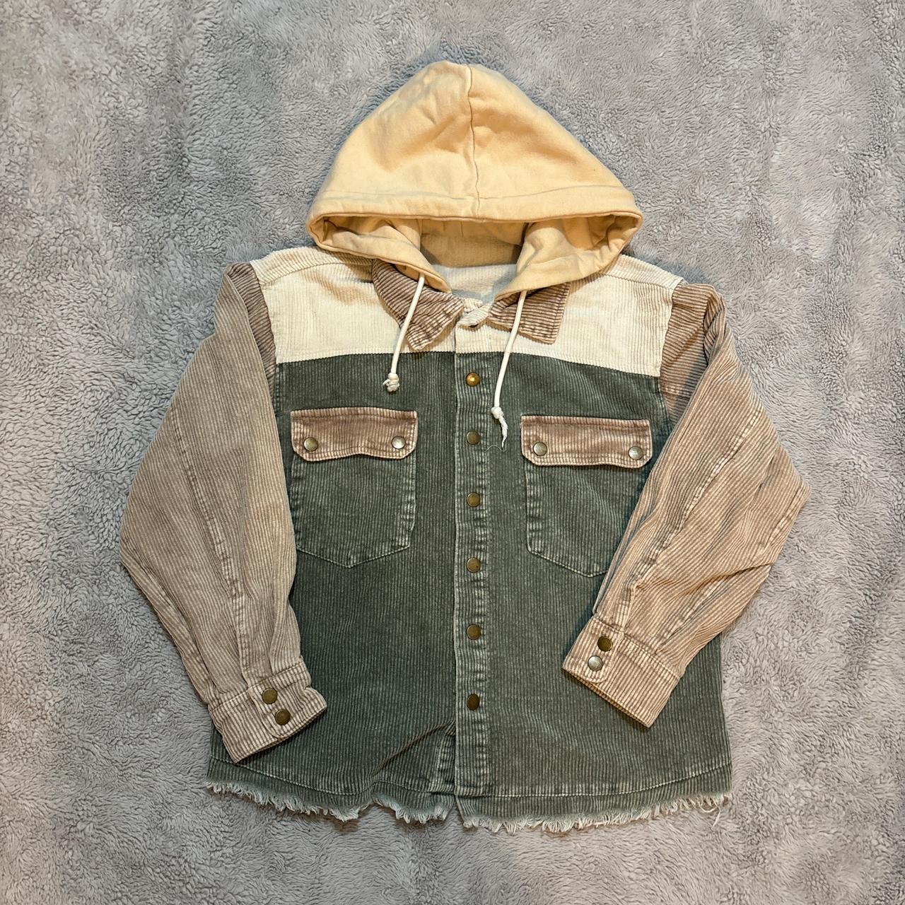item listed by buymyclothes321