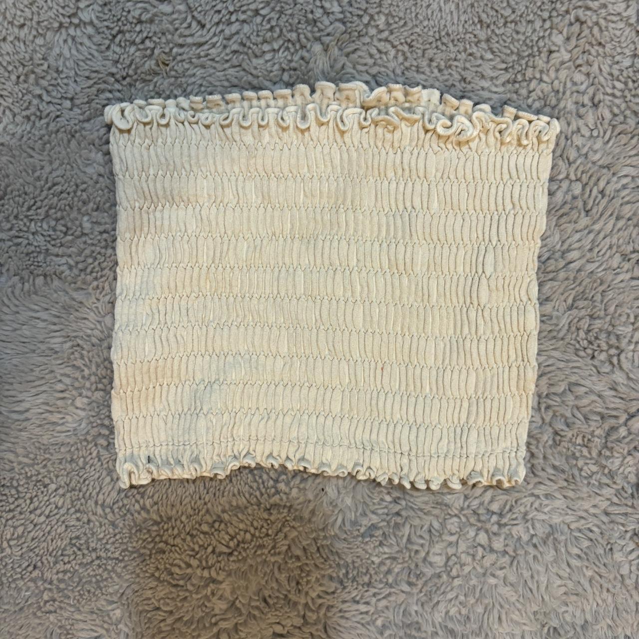 item listed by jadescloset33