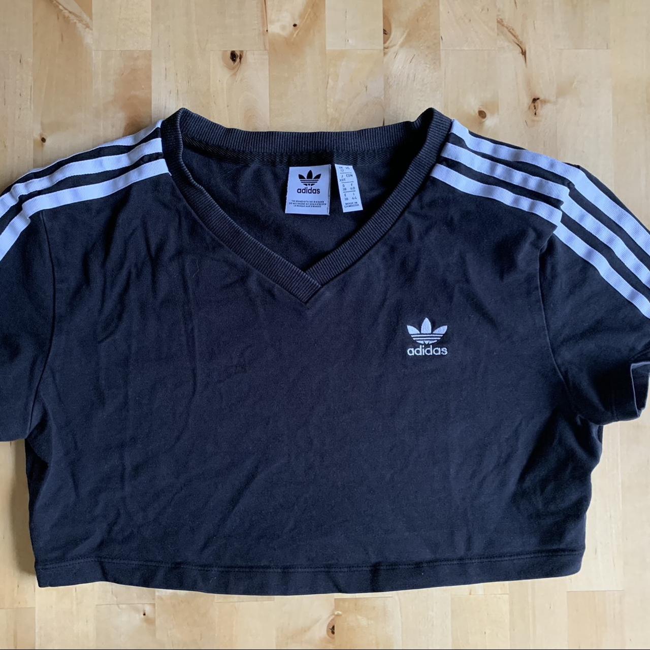 pull crop top adidas