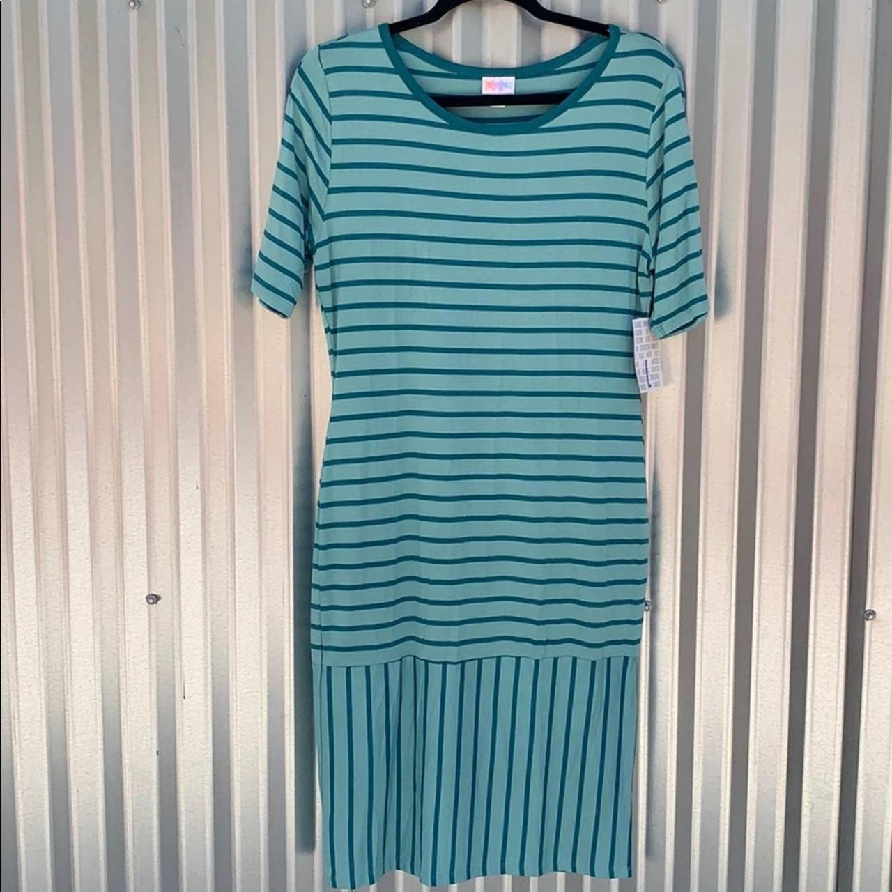 LuLaRoe Amelia Dress Size large Excellent condition - Depop