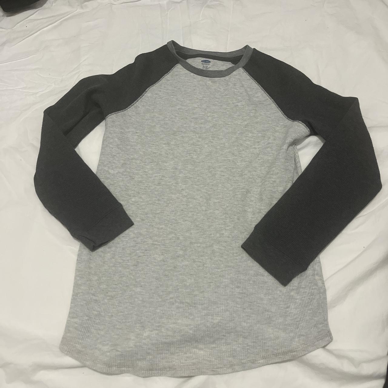 Old Navy Women's Grey Shirt Depop