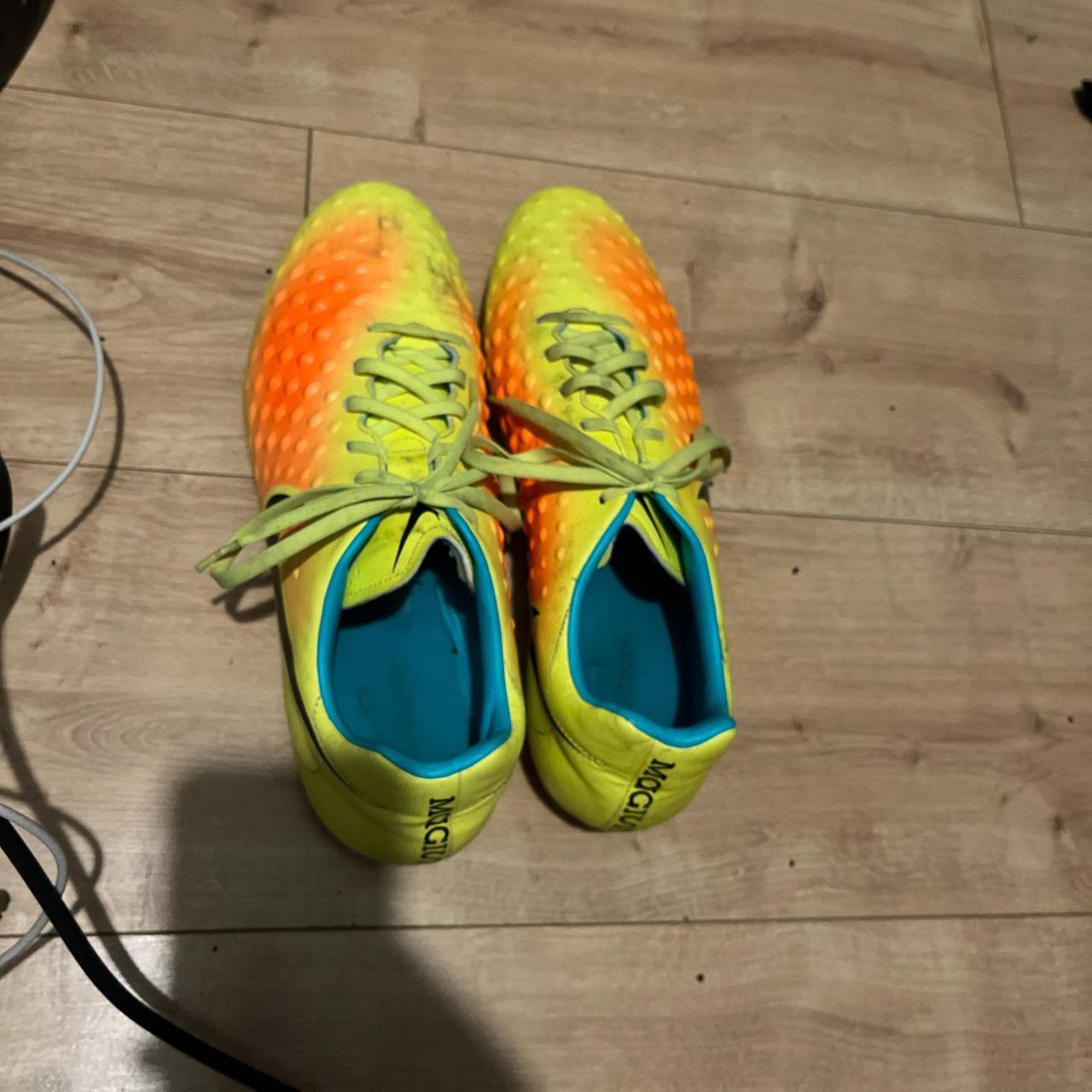 Nostalgic pair of boots Nike Magista Onda II Soft