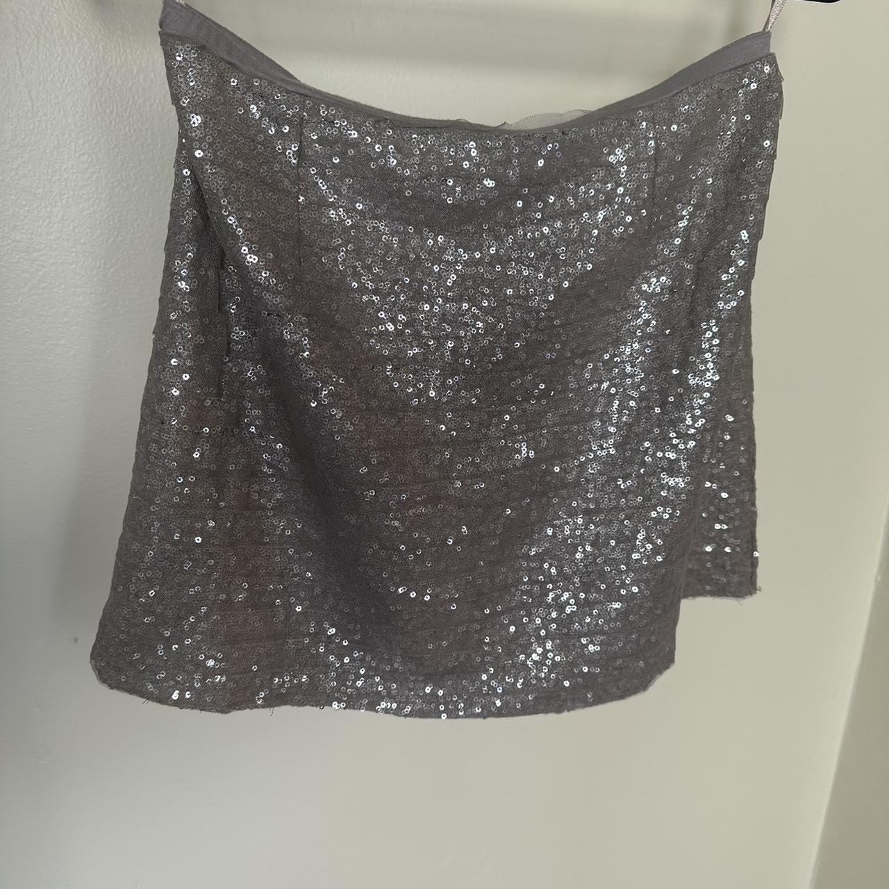 Silver Chan luu sequin skirt. Beautiful detail and