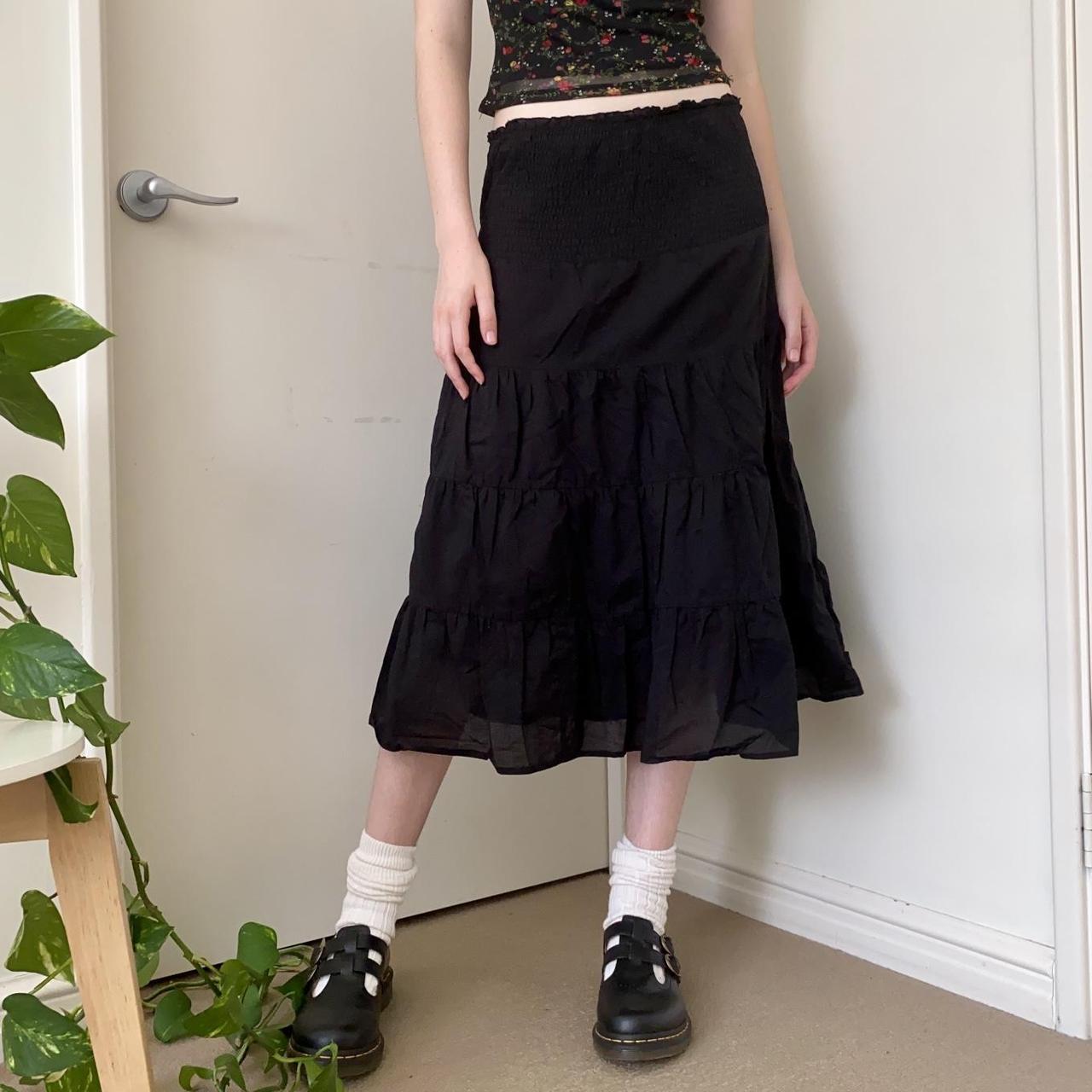 Vintage y2k / 00s black tiered midi skirt by Jay... - Depop