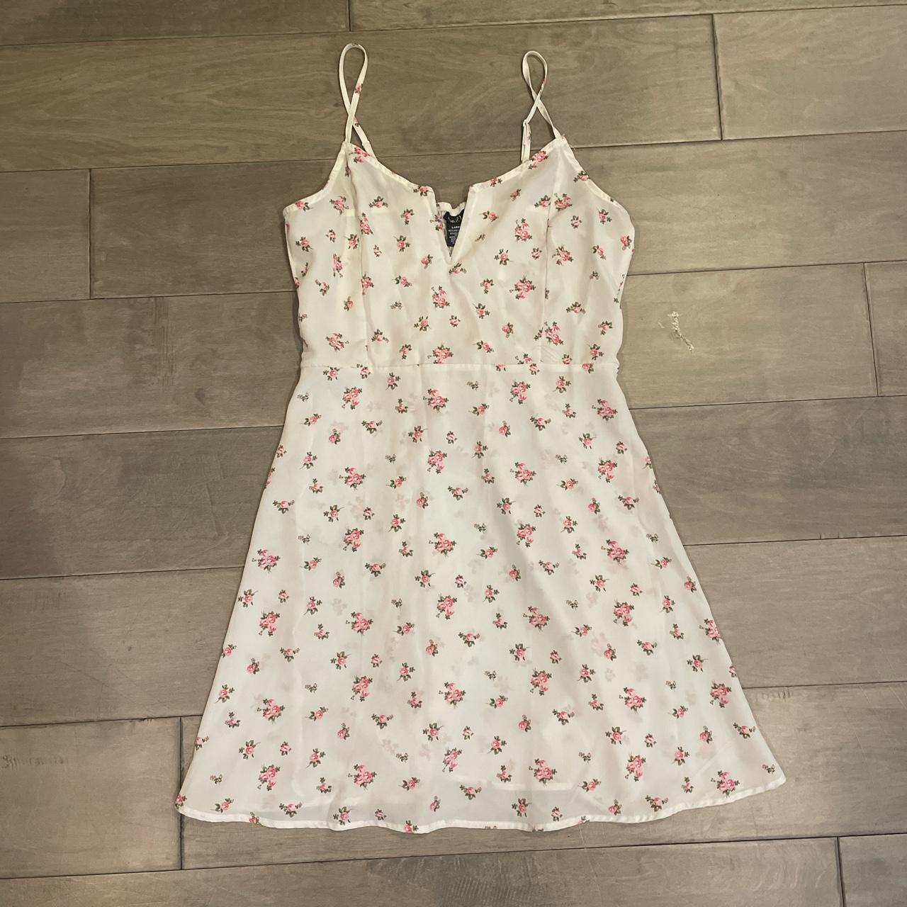 rue 21 White and Pink Floral Dress - Pink Flowers... - Depop