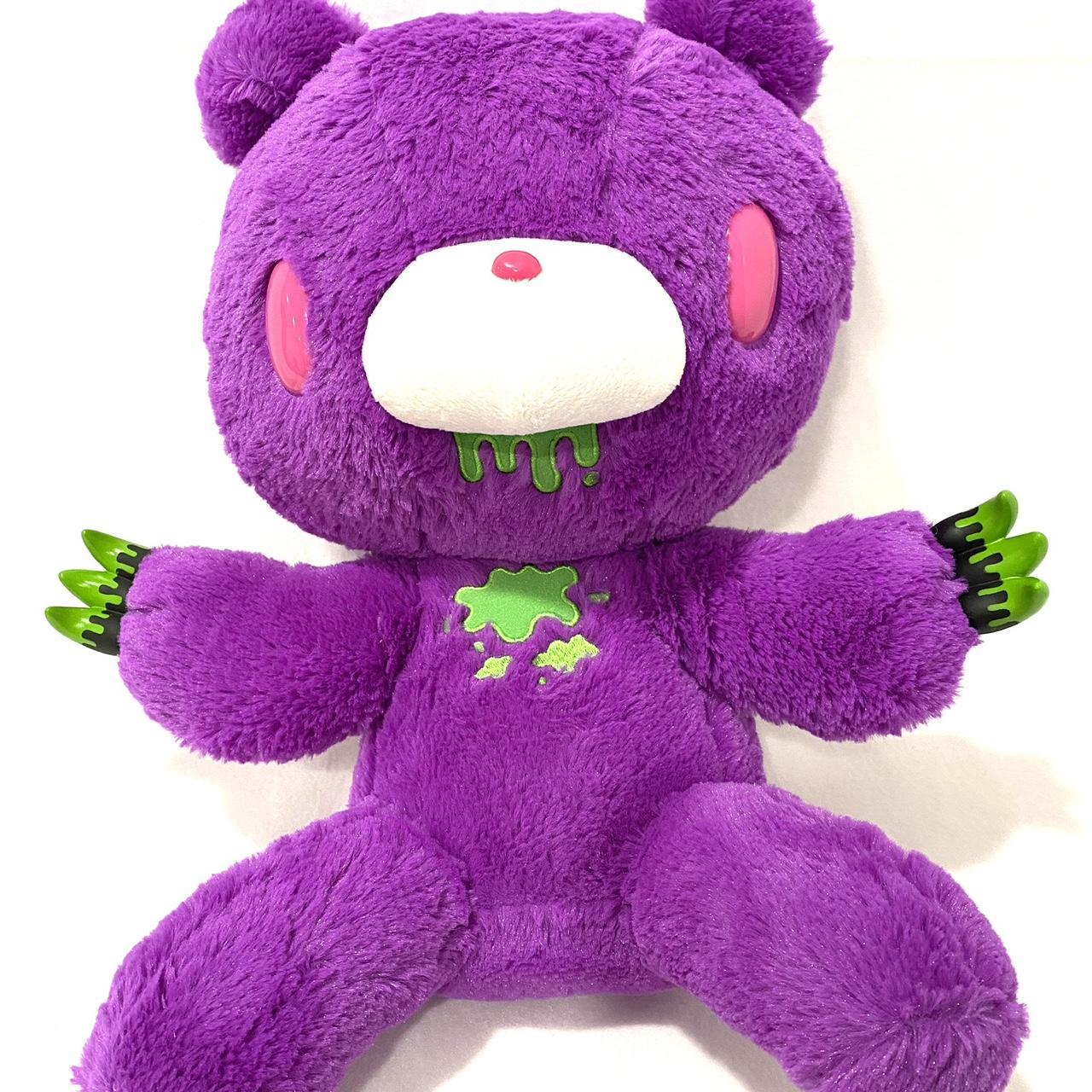 Gloomy outlet bear horror tone