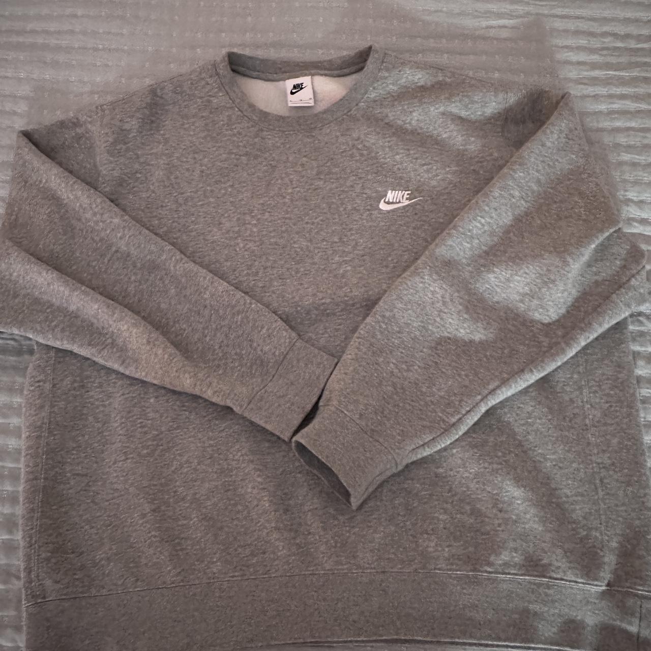 mens gray nike sweatshirt