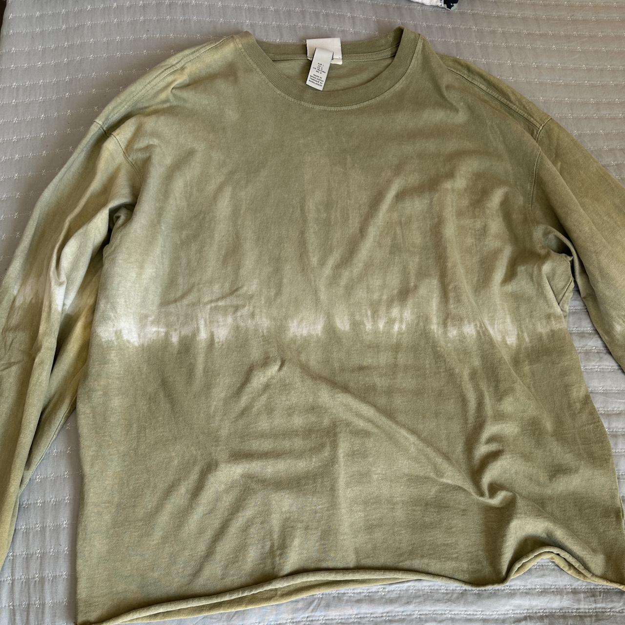 H&M green dye long sleeve Cut to fit a little... - Depop