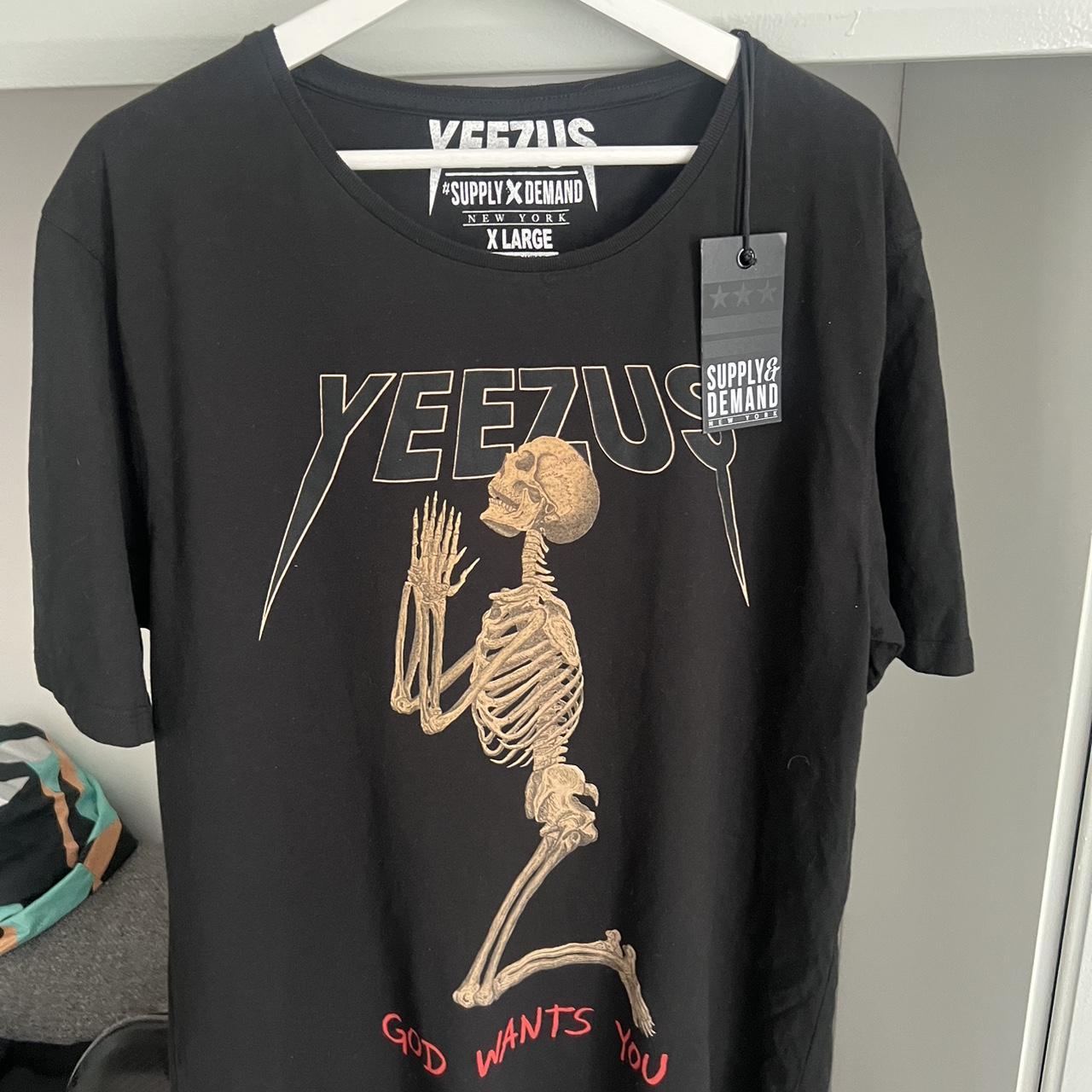 yeezys t shirt