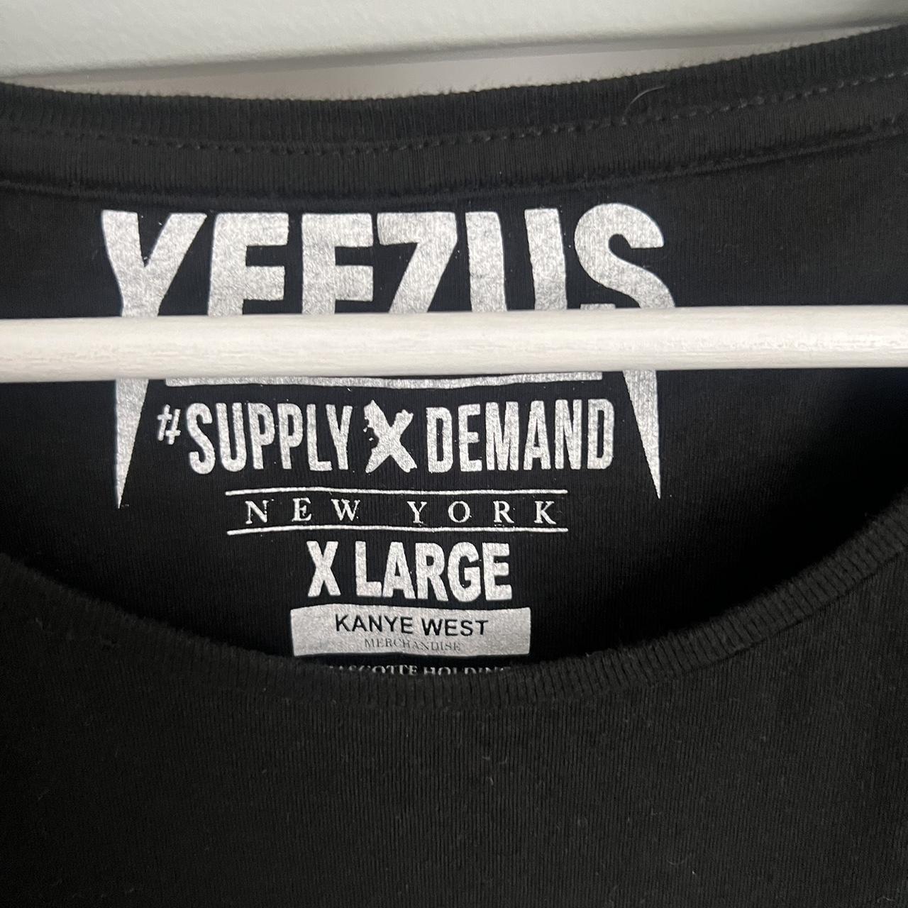 yeezys t shirt