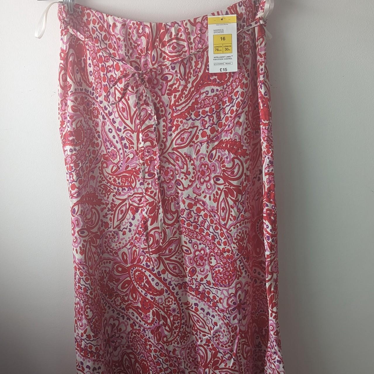 Marks and Spencer Vintage 00s red and pink paisley... - Depop