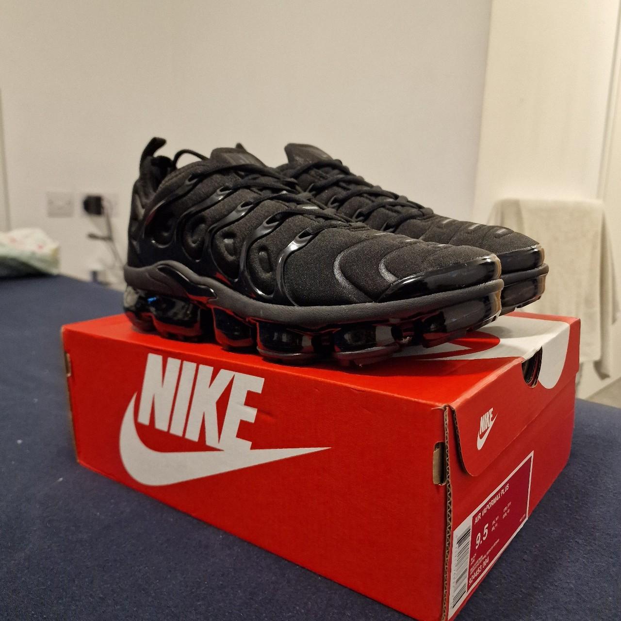 Vapormax hot sale nike outlet