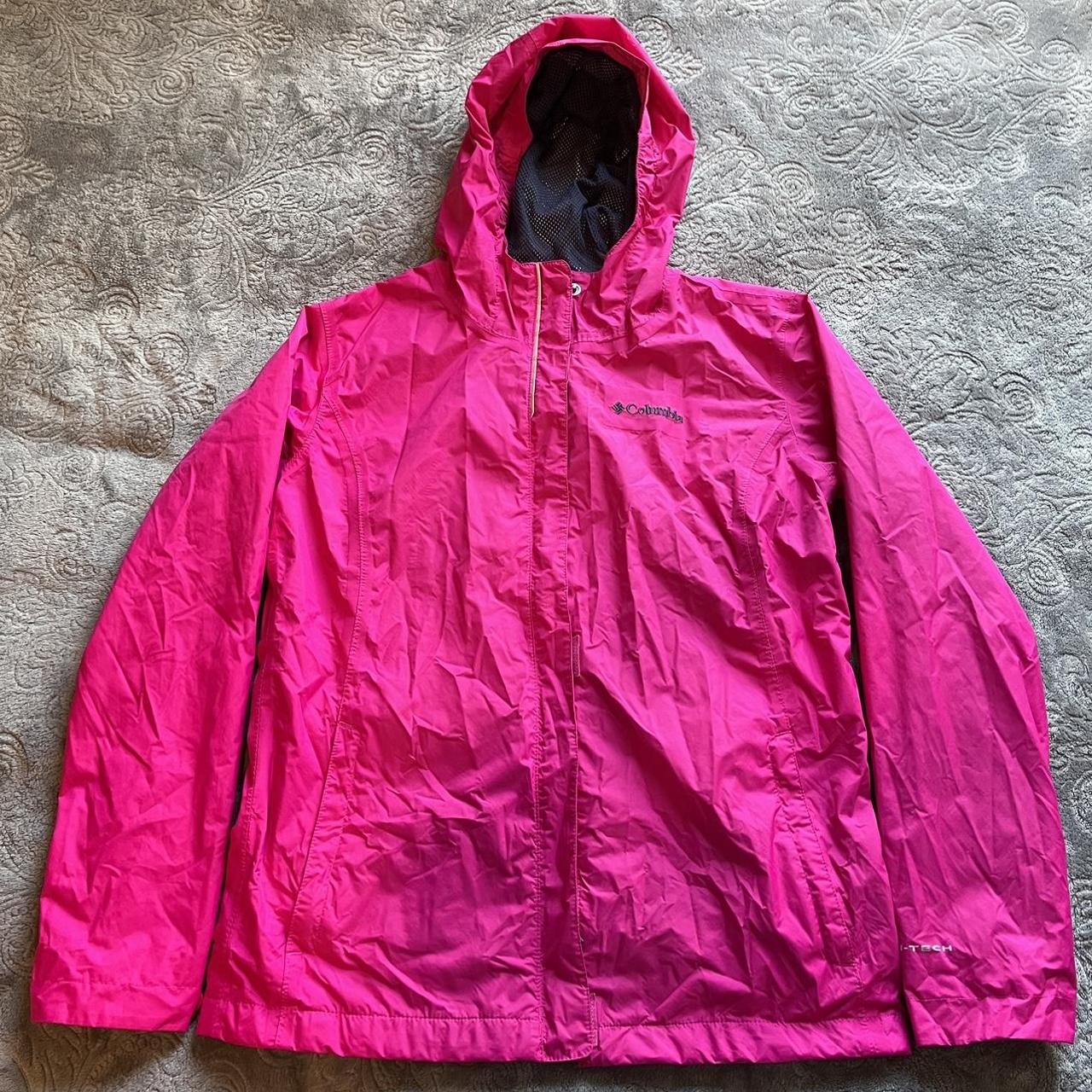 kids columbia rain jacket it’s so wrinkled in the... - Depop