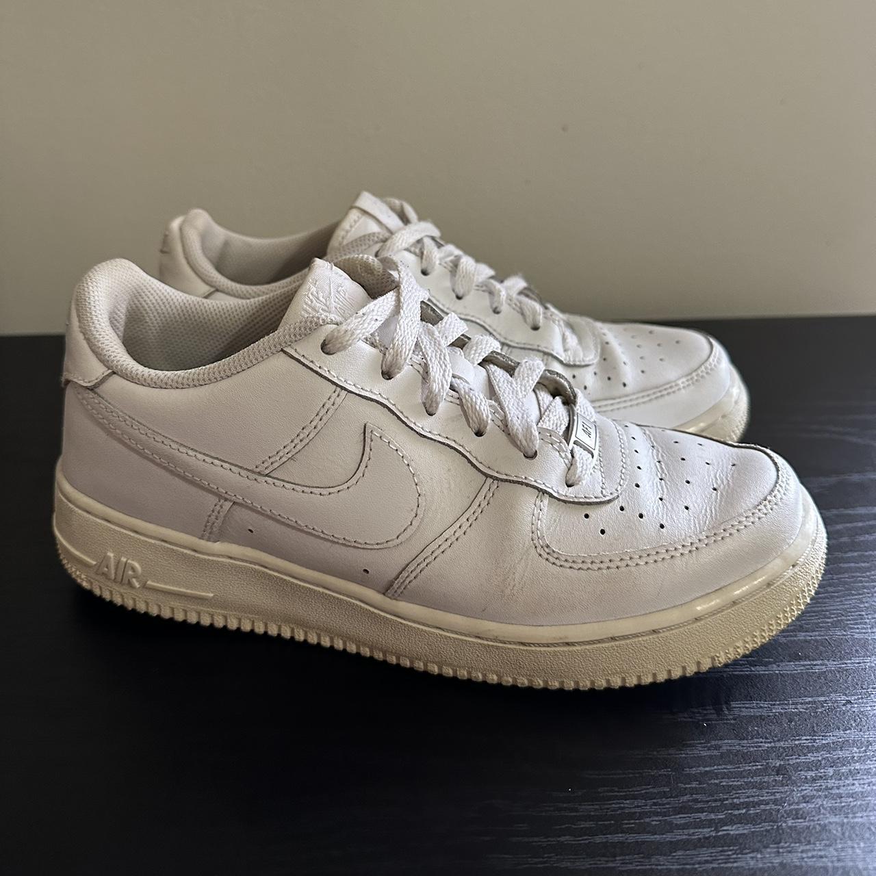 Nike White and Silver Trainers | Depop